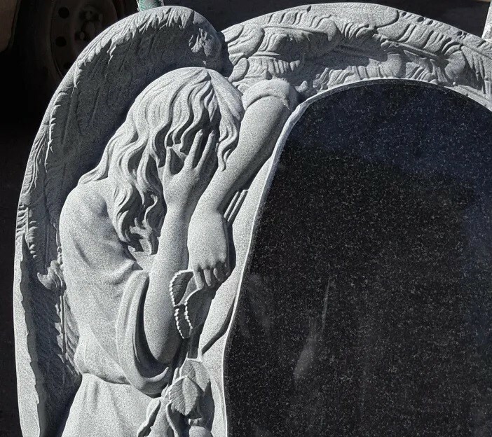 Благоустройство могилы&nbsp;